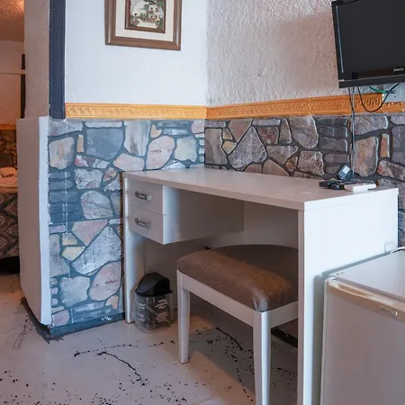 Отель Imrens Кешме